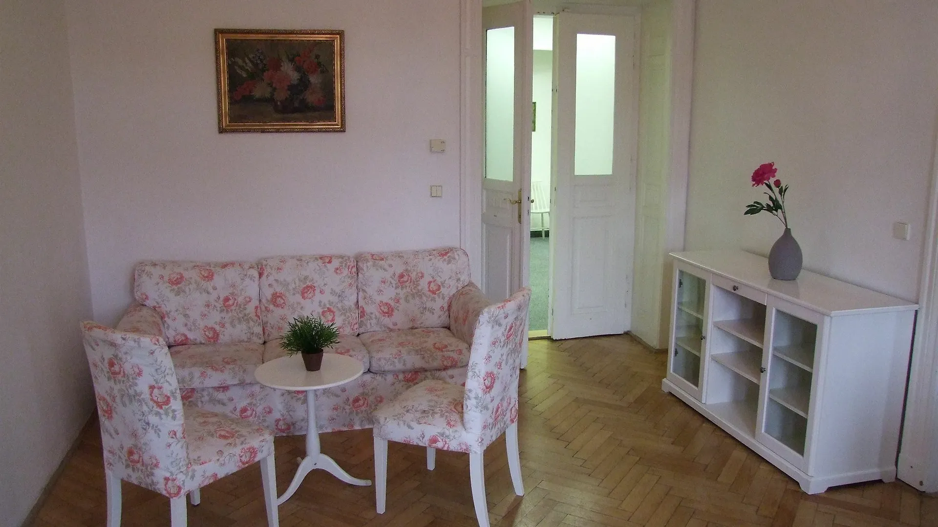 Old Town Square Apartments Praag