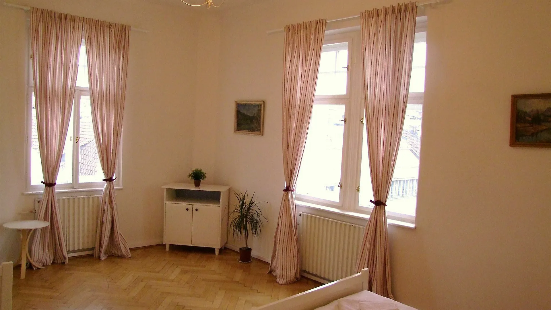 Old Town Square Apartments Praag Tsjechië