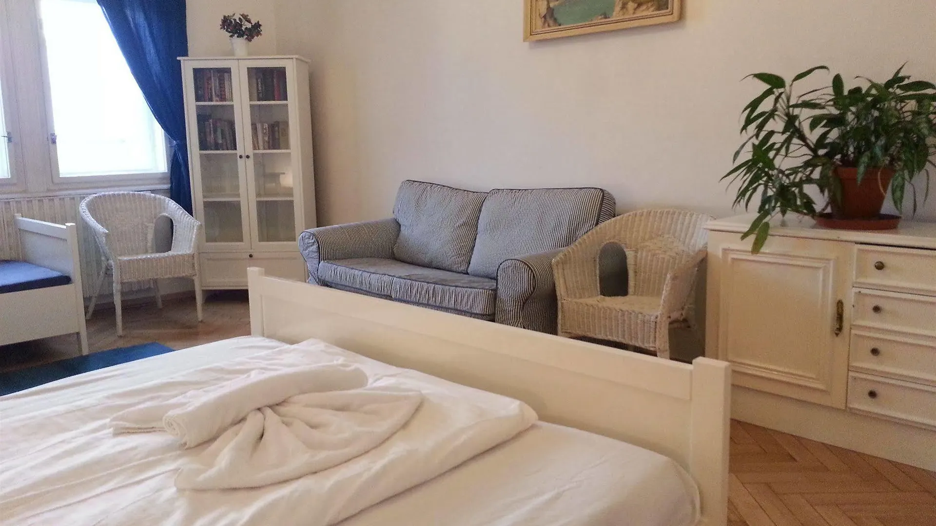 פראג Old Town Square Apartments